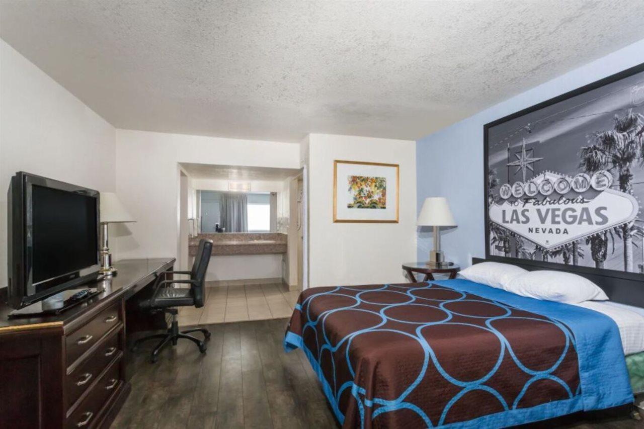 Hotel Super 8 By Wyndham Las Vegas North Strip/Fremont St. Area Extérieur photo